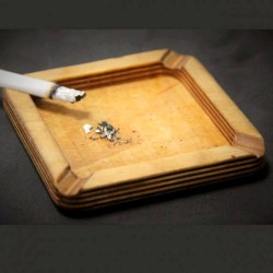 زیر سیگاری چوبی جی اچ استور