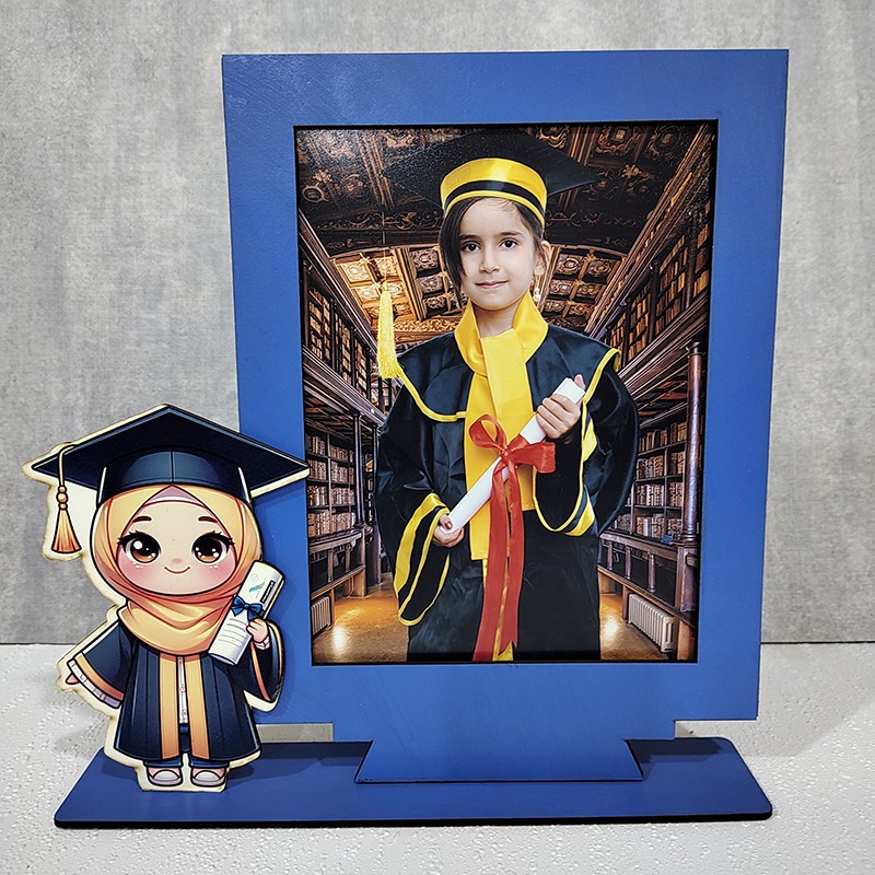 تندیس و شاسی جشن فارغ التحصیلی مهد کودک و مدارس جی اچ استور